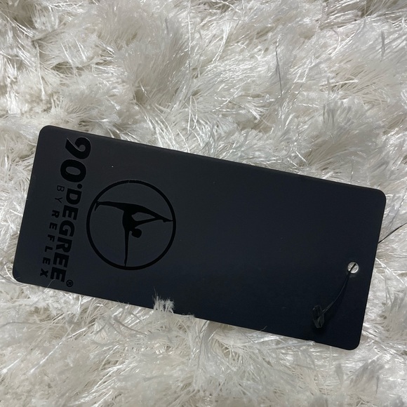 NWT 90 Degree by Reflex Workout Tops (2) - Picture 7 of 9